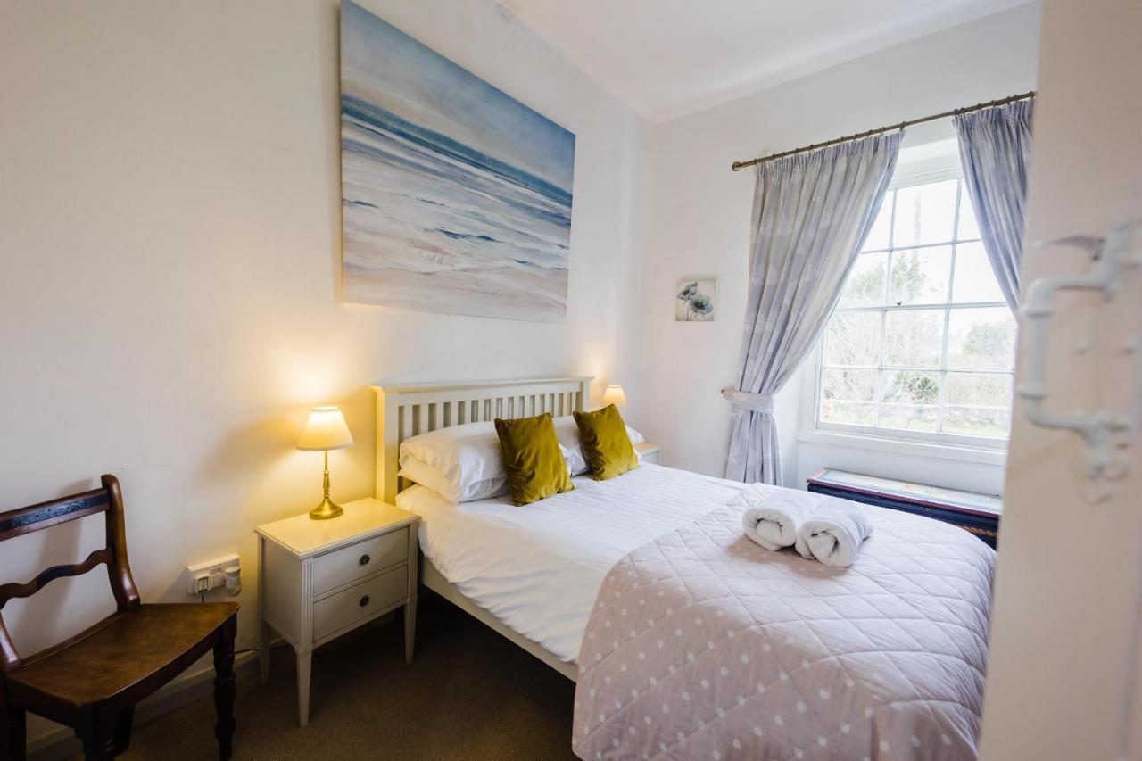May Tree Cottage Manorbier 5 Mins From The Beach Sleeps 4 Exterior foto